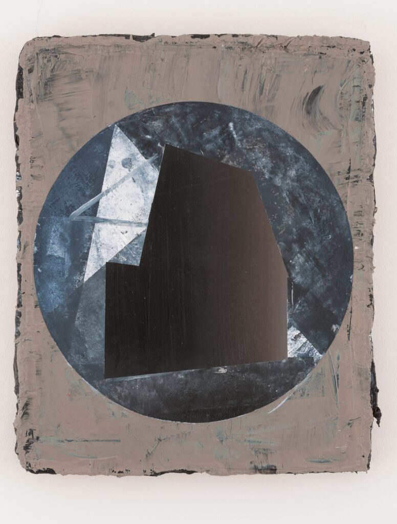 UNTITLED, oil and paper on canvas, 50x40 cm, 2013